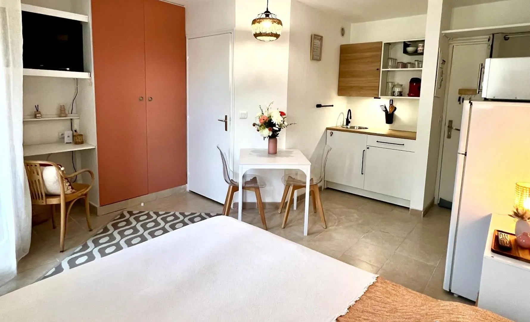 Le Cocon Apartment Greoux-les-Bains 0*,