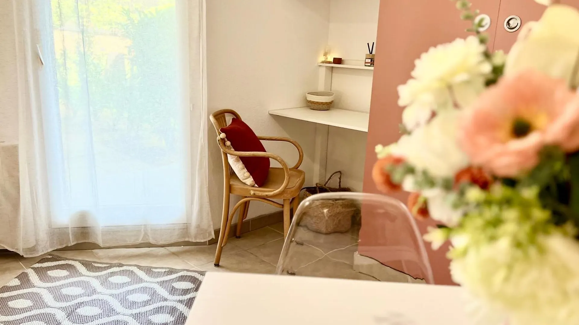Le Cocon Apartment Greoux-les-Bains